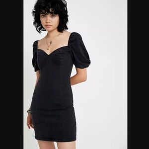 Urban Outfitters | chelsea denim puff sleeves zipper back mini dress size small